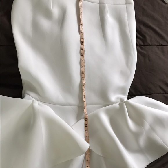 1X-White Mermaid Hem Bell Sleeve Dress - Picture 8 of 8